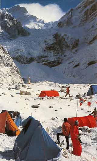 
Base Camp view of Manaslu South Fase 1972 - Sturm Am Manaslu: Himalaya-Expeditions-Report (Reinhold Messner) book
